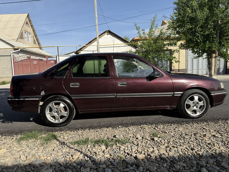 Опель вектра 1.8