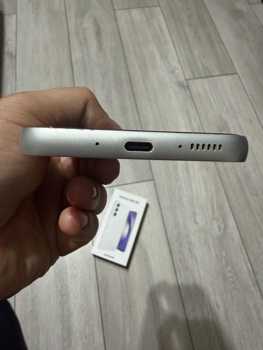 Samsung galaxy a54 alb 256gb/8gb ram
