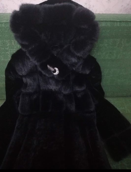Продаь шубу норка с мутоном !