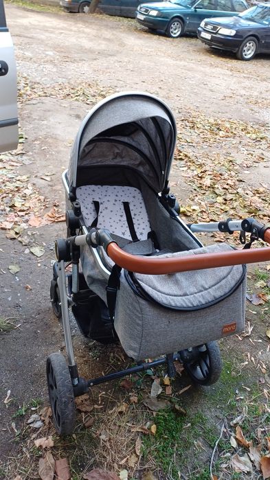 Бебешка количка.