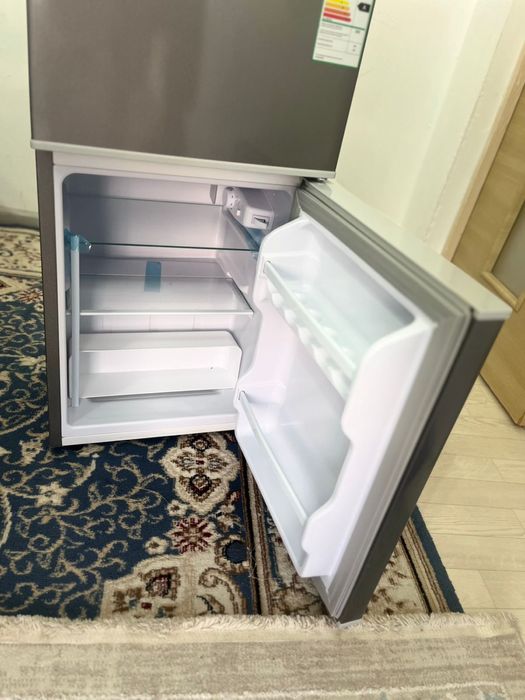 Продаю холодильник