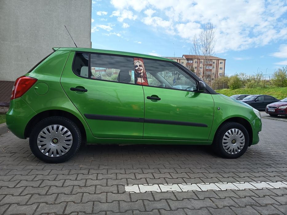 Vând Skoda Fabia 2
