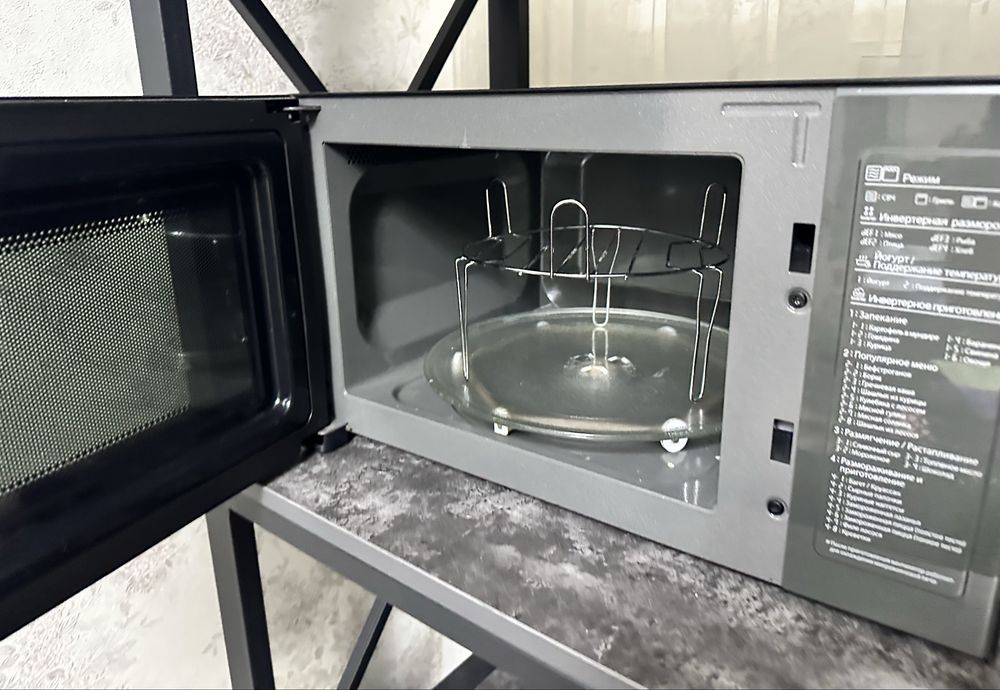 Микроволновка LG