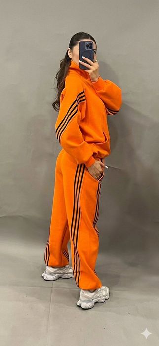 Costume sport pentru femei calitate premiu!