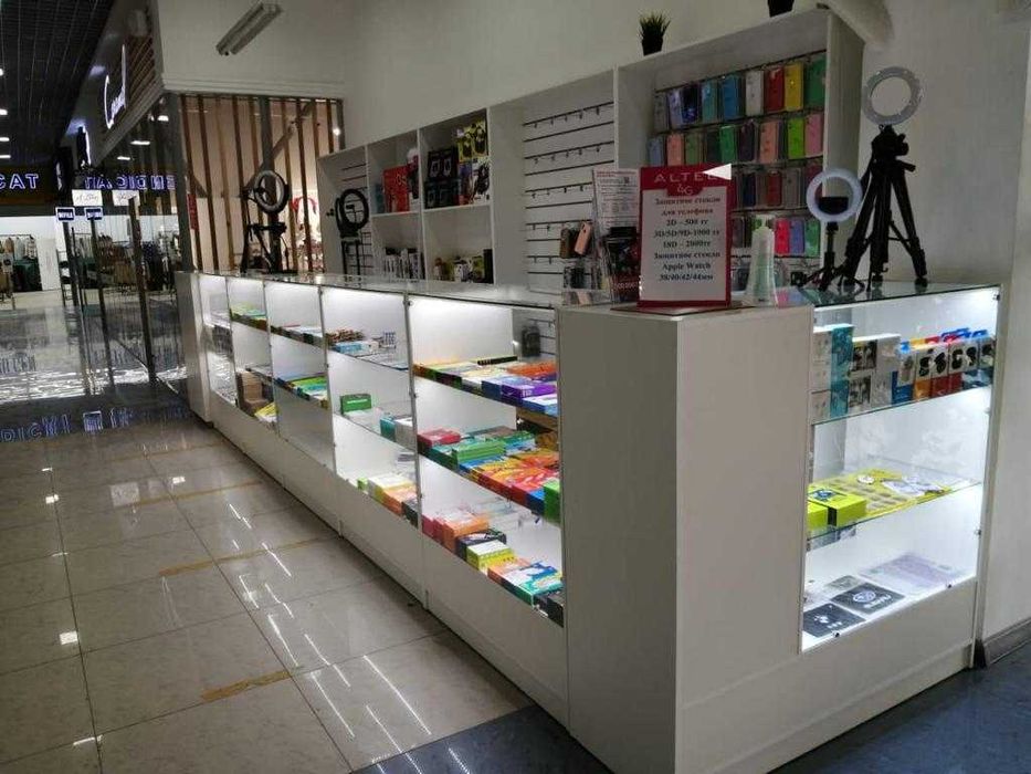 Продам стеллажи витрины полки