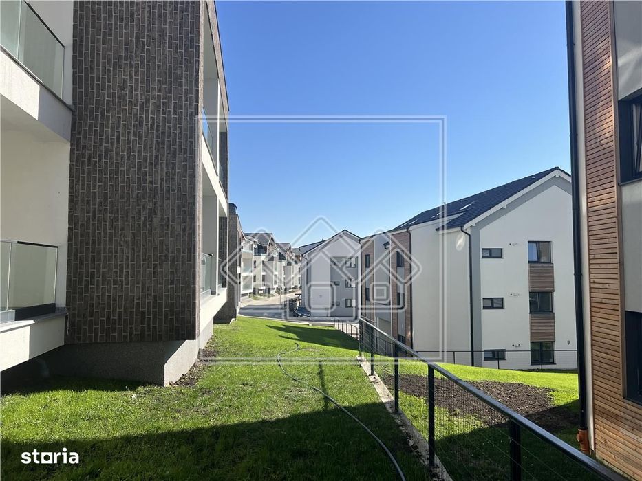 Penthouse cu 3 camere, 2 bai si balcon - la cheie