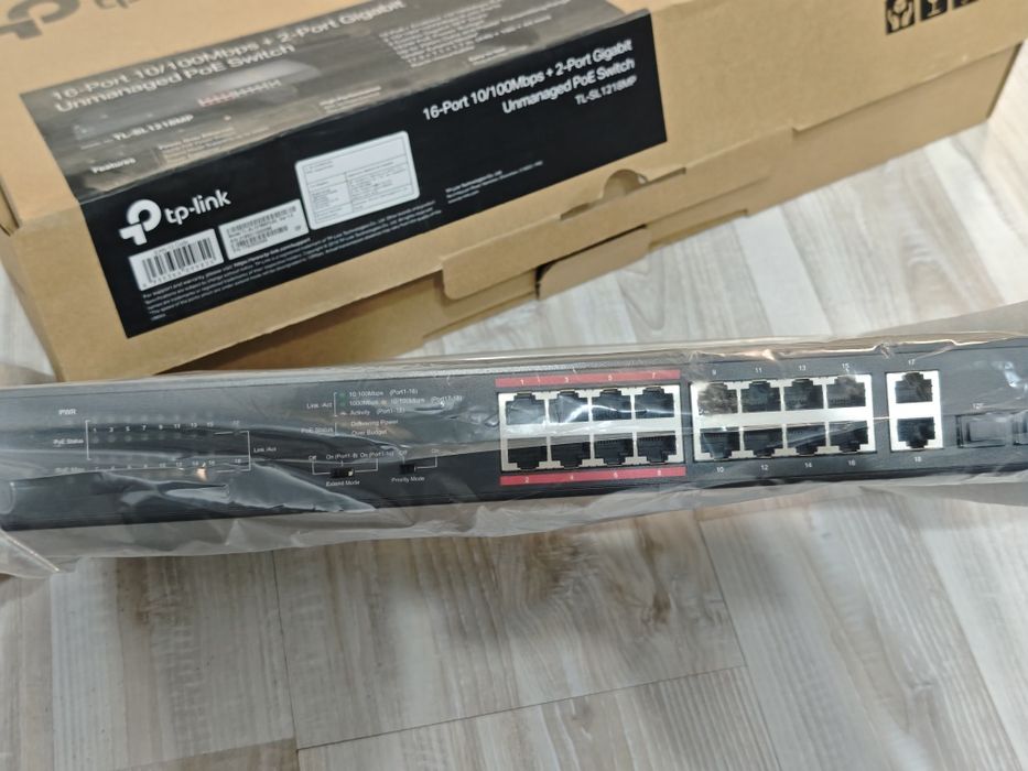 Коммутатор TP-LINK новый