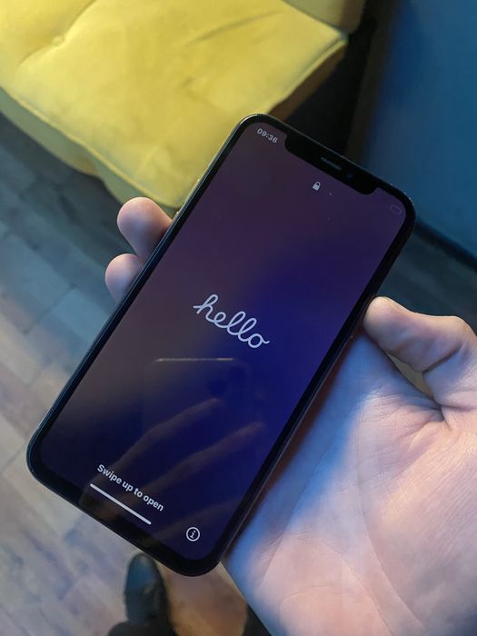 Продам Apple 11 pro gold