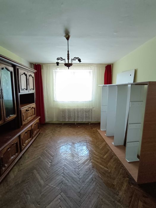 VAND APARTAMENT 3 CAMERE, bloc nou anvelopat, Deva, proprietar