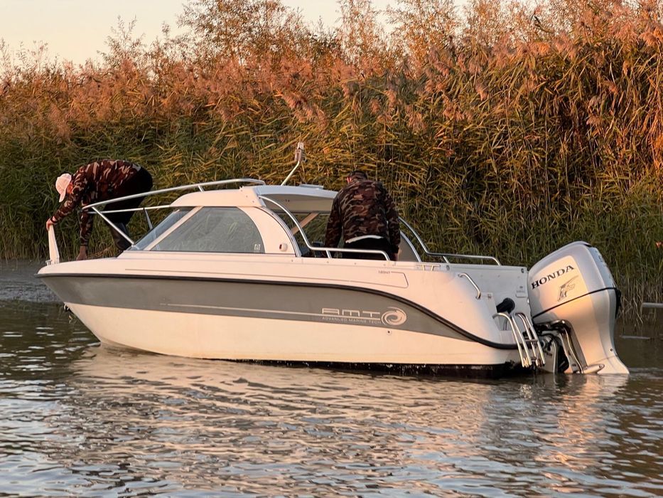 Barca AMT 185, motor 90 cai, peridoc nou.