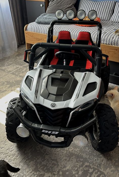 Детский электромобиль б/у