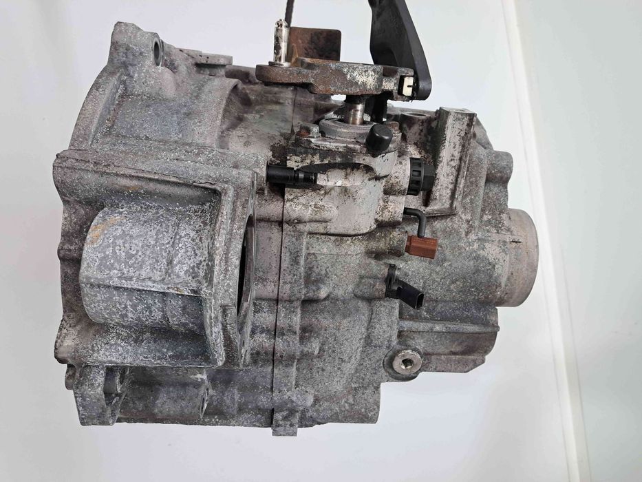 Cutie viteze manuala 6 trepte  Volkswagen Passat CC (357) [Fabr 2008-2