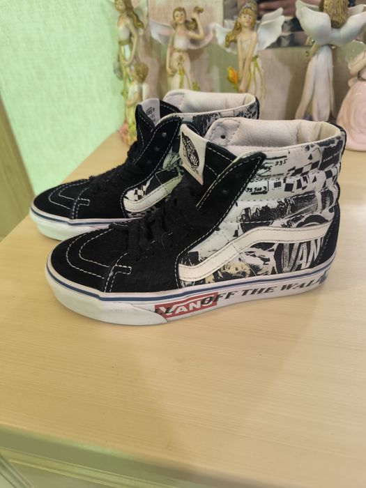 Сапоги;Michael Kors , кроссовки CHIARA, ADIDAS, VANS