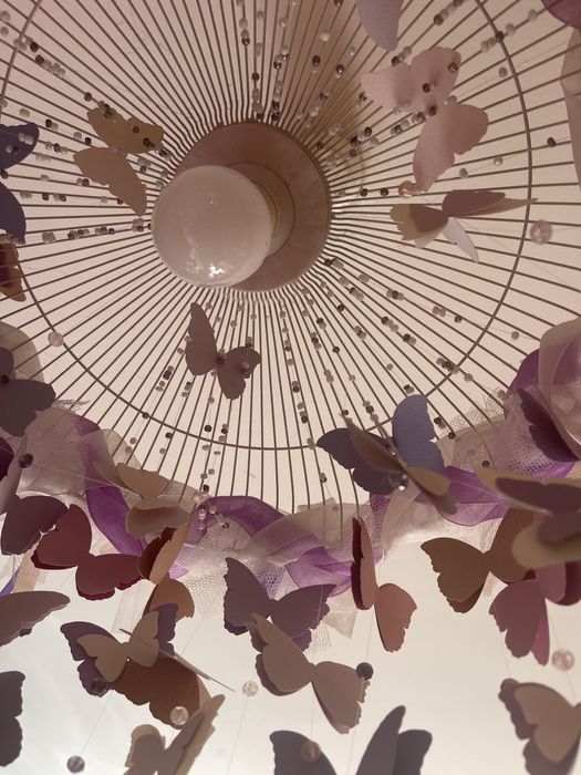 Продается люстра