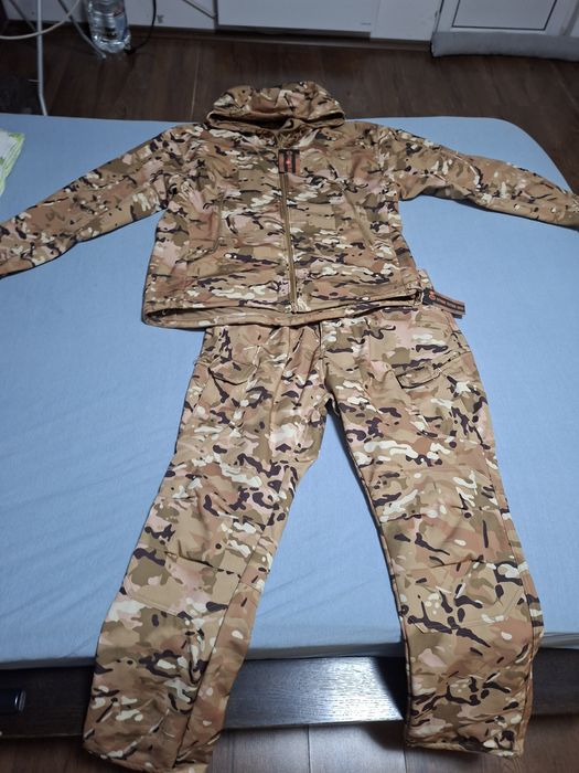 Камуфлажен комплект