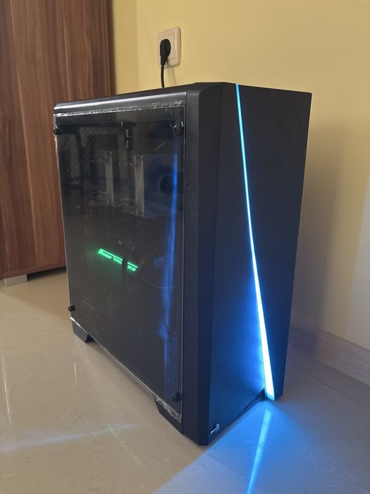 Работна станция(компютър), с двупроцесорен intel Xeon E5 64 GB