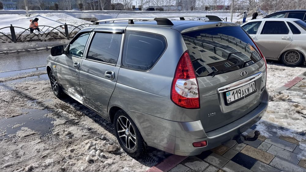 Лада приора универсал