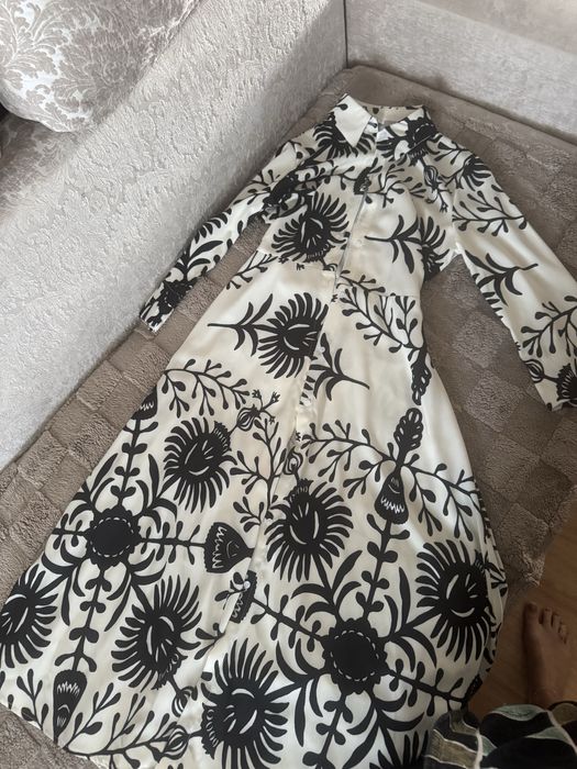 Платья женские 46-48.