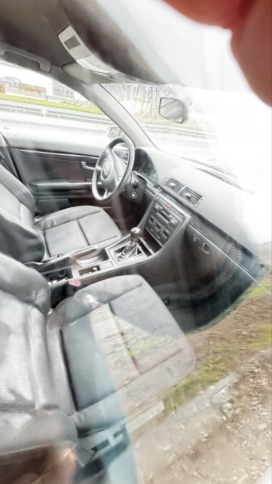Vand Audi A4 in stare de functionare Anul 2003. motor 2L benzina clasi