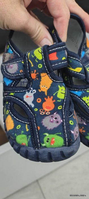 Детски пантофки Колев и Колев