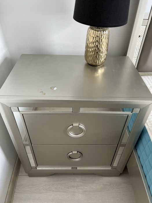 Pat Mobexpert Joleen + 2 noptiere