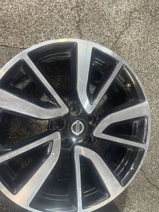 19 “нисан джанти цола 5х114 .3