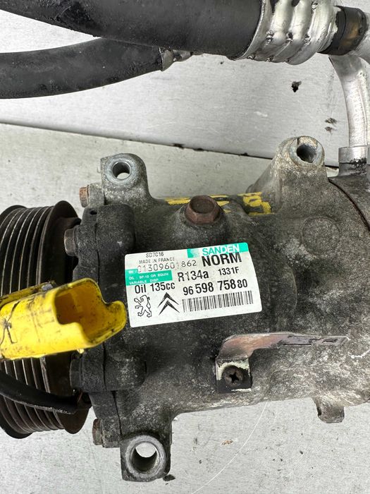 Compresor Clima Citroen Berlingo 1.6 D cod 9659875880 an 2003-2010 C2