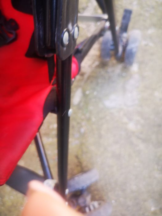 Лятна количка,лека и удобна