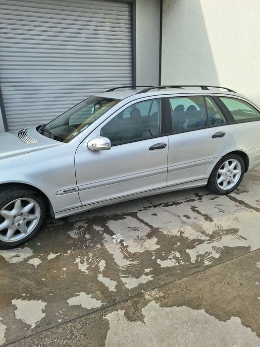 Мерцедес c200 cdi