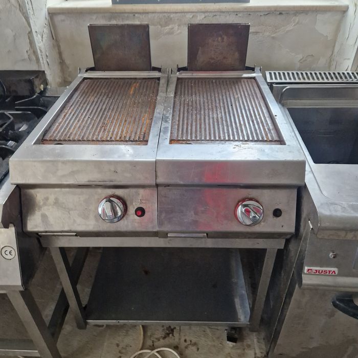 Gratar gaz sau curent, de inox, de banc