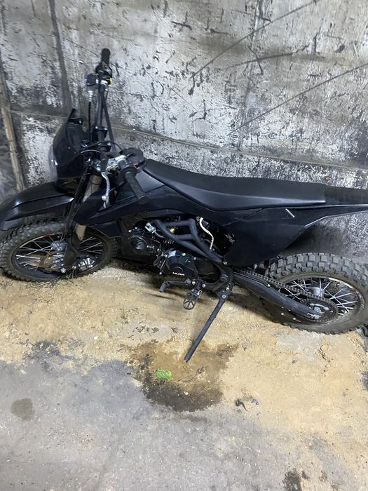Продам питбайк 150 куб