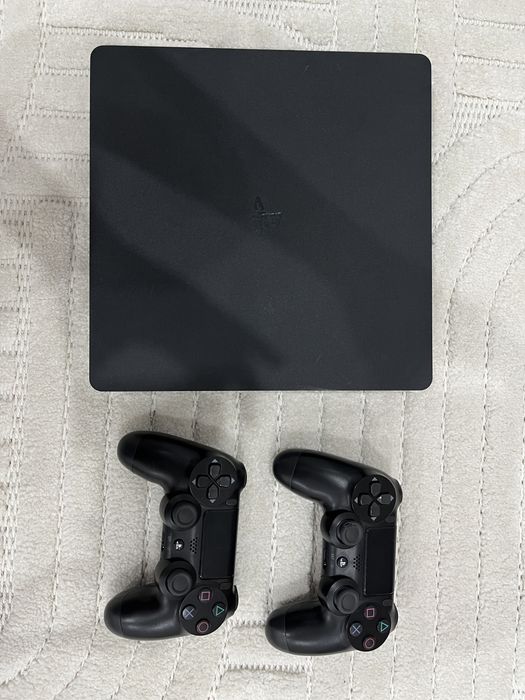 Playstation 4 slim 500g
