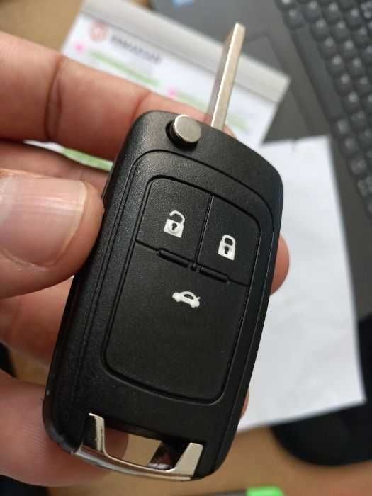 Carcasa cheie OPEL Insignia /Astra J  - 2 sau 3 butoane tip briceag