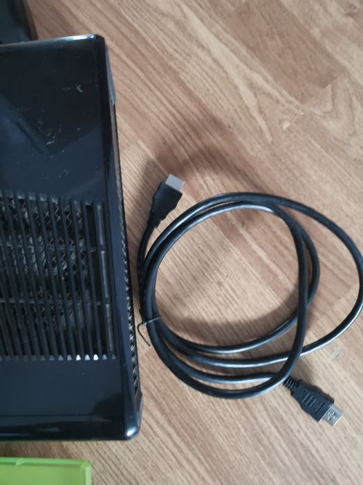 Игра Xbox 360 slim