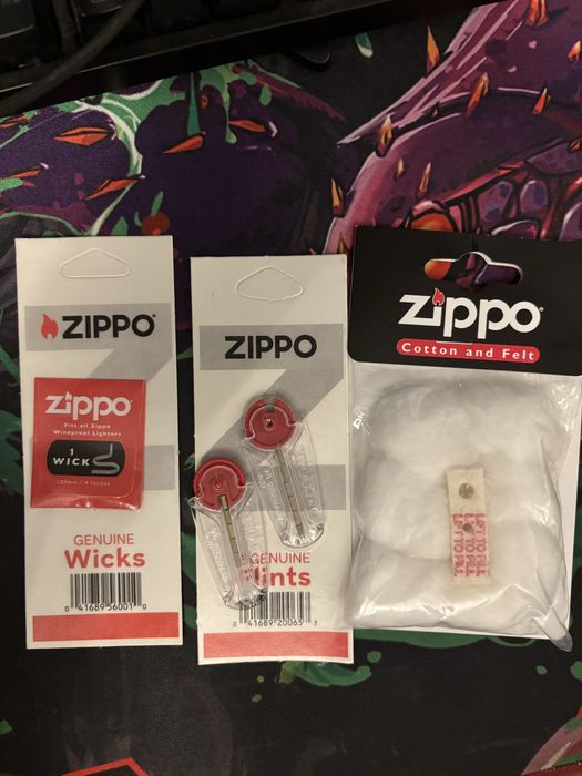 Bricheta Zippo + accesorii