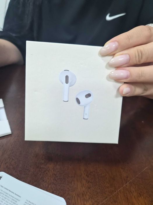 Airpods 3 magsafe charging case
