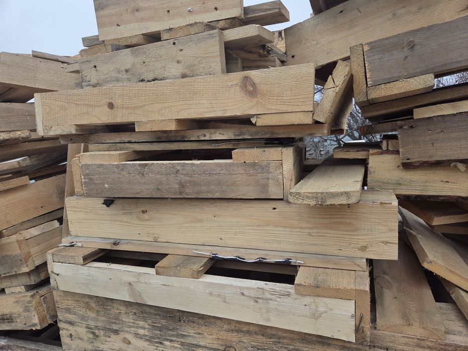 Доски на черный потолок!