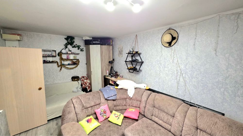 Продам 1-комн 20мкрн 4/9