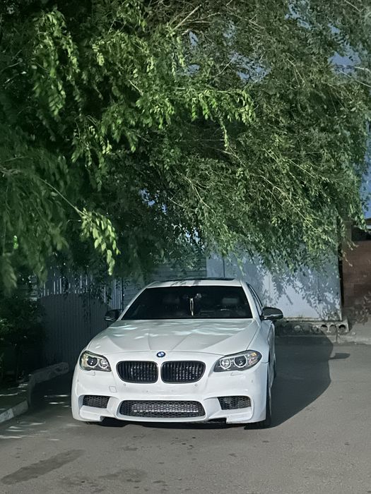 BMW 5 серии f10 2016 г