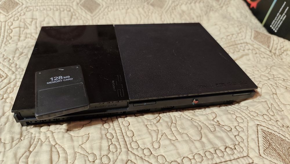 Playstation 2 cu 4 jocuri