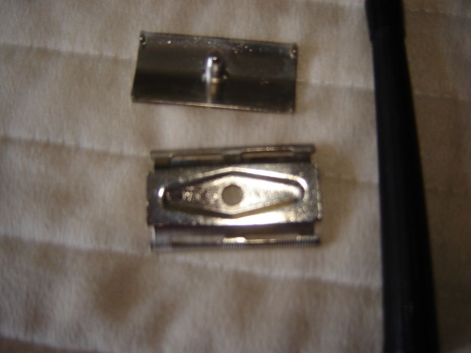 Aparat de ras clasic Made in England nou