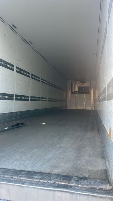 Semiremorca frigo Schmitz