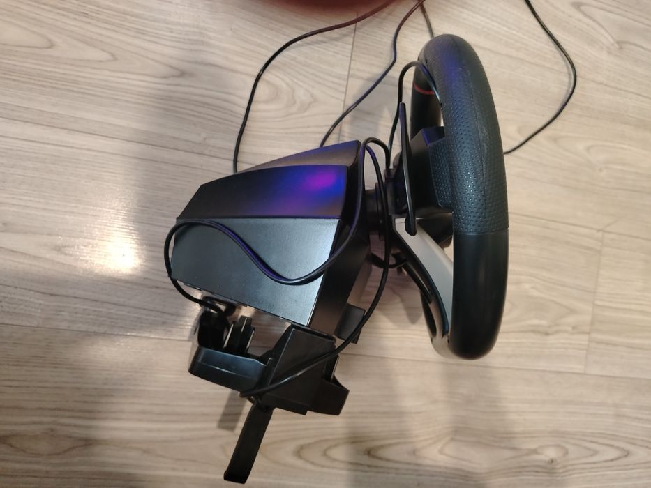 Игровой руль Hori