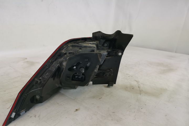 Стоп Десен Преден Оригинален Led В Добро Състояние Фолксваген ВВ Тигуа