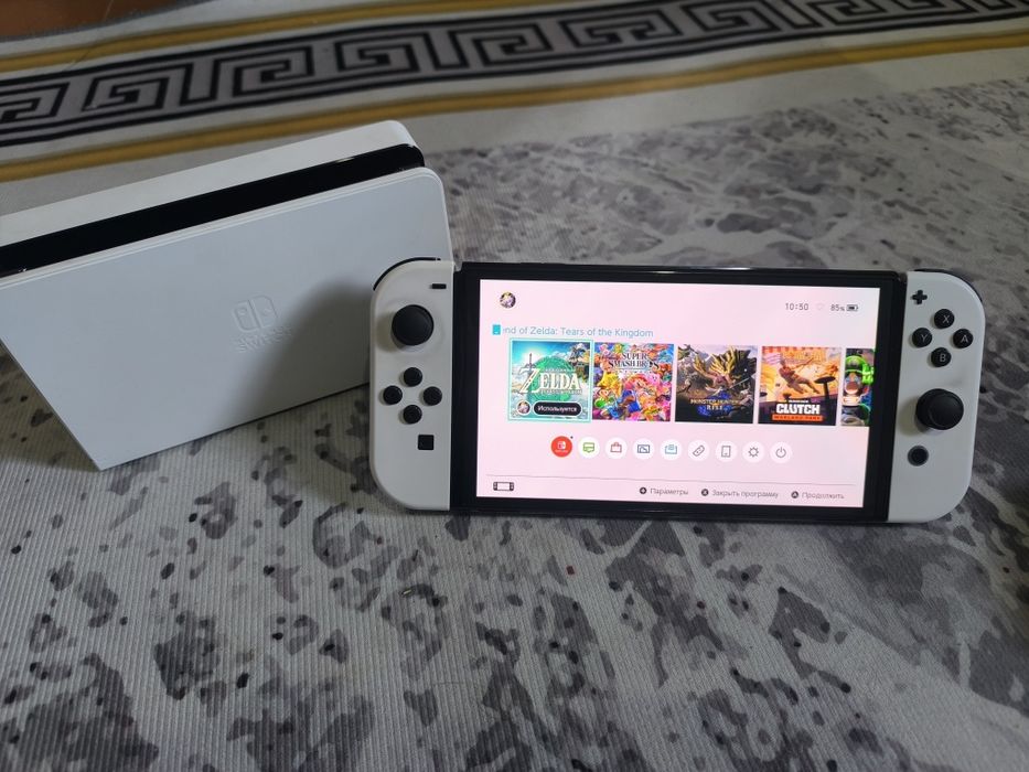Nintendo Switch Oled. Белый.