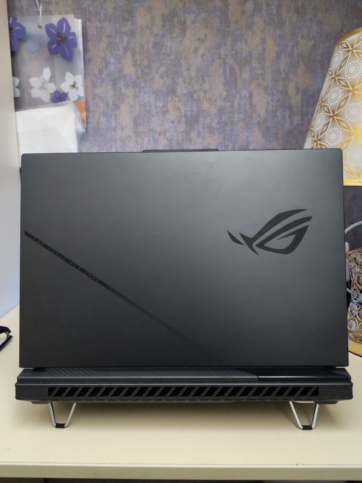 Asus ROG Strix G16 (R9-9955HX/RTX5050)