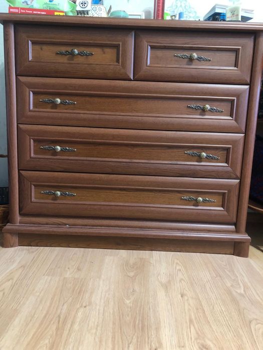 Спальный гарнитур