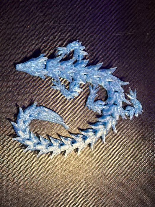 Dragon articulat 3D – albastru crystal clear sau galben crystal clear