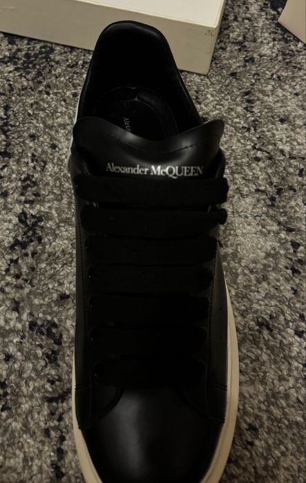 Alexander McQueen – Negru cu Alb | Mărimea 44