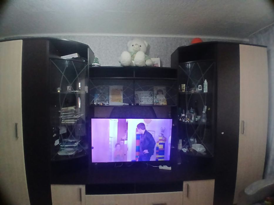 Продам ТВ стенку